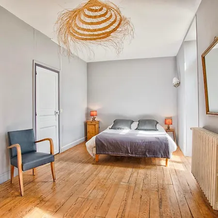 1880 - Centre - Jardin Botanique Dom wakacyjny