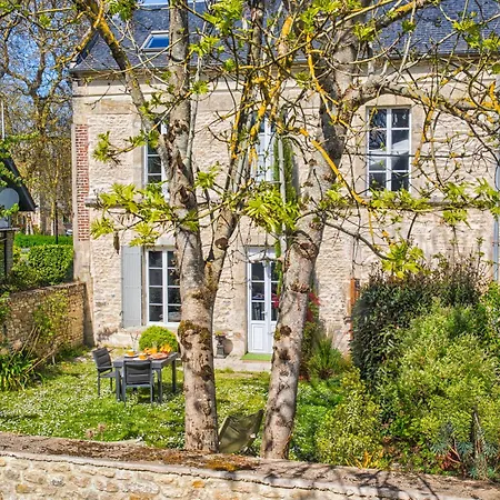 Authentique Relais De Poste 1880 Rénové, Jardin, Centre-ville Casa vacanze