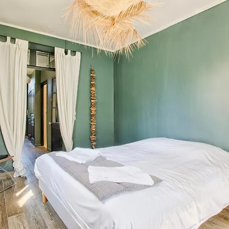 Dom wakacyjny Authentique Relais De Poste 1880 Renove, Jardin, Centre-ville Cabourg