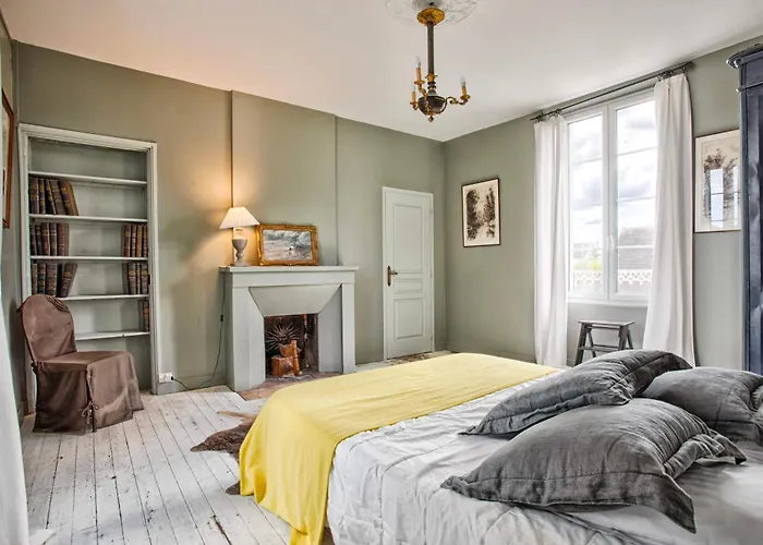 1880 - Centre - Jardin Botanique Tatil Evi